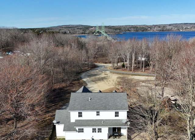 Property at 9 Sally Cove Ln, Deer Isle, ME 04650, 4 beds, 3.5 baths