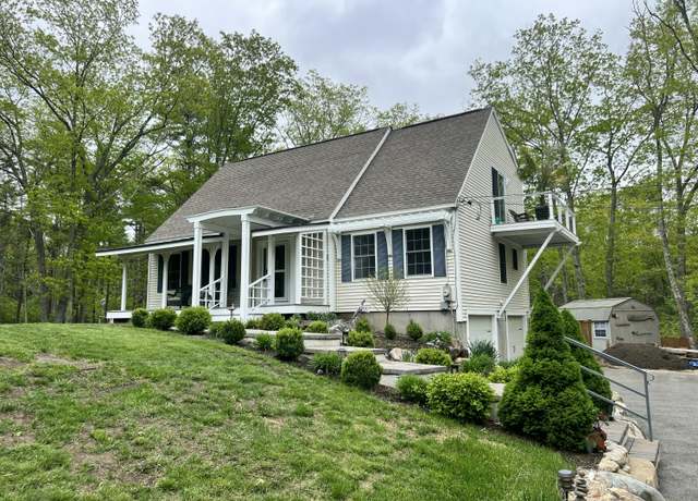 Property at 239 Cider Hill Rd, York, ME 03909, 3 beds, 3.5 baths