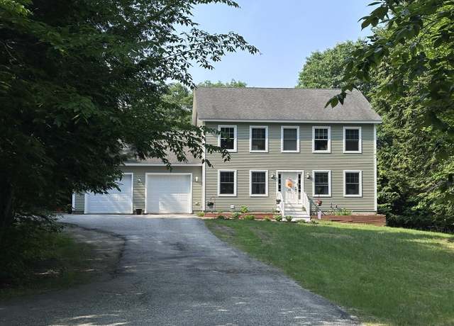 Property at 35 Knight Dr, Naples, ME 04055, 4 beds, 3.5 baths