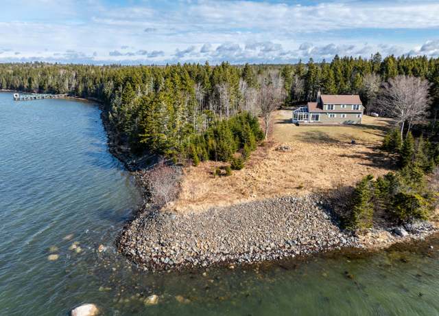 Property at 208 Clay Point Rd, Roque Bluffs, ME 04654, 3 beds, 3 baths