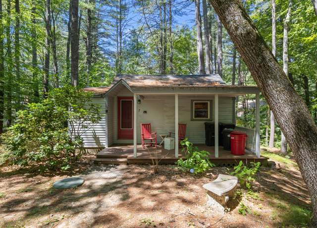 Property at 7 Punky Pkwy, Sanford, ME 04073, 2 beds, 1 bath