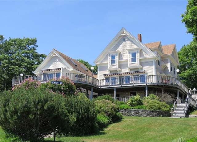 Property at 4 Penniman Rd, Bristol, ME 04554, 4 beds, 3 baths