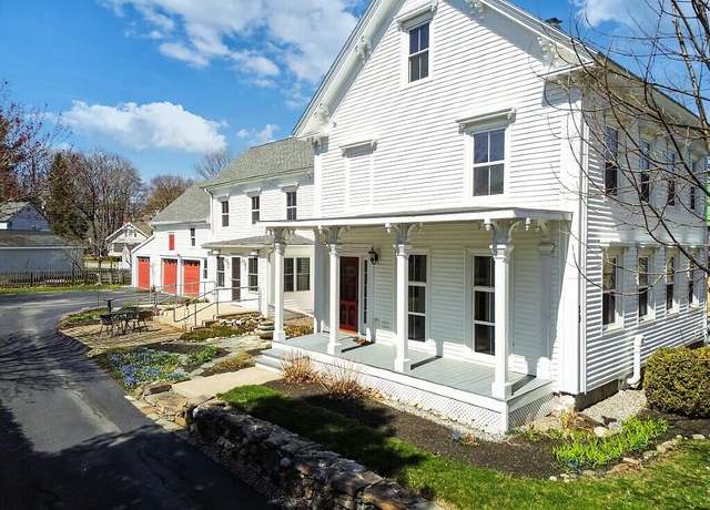 Property at 39 Lincoln Ave, Gardiner, ME 04345, 4 beds, 3 baths