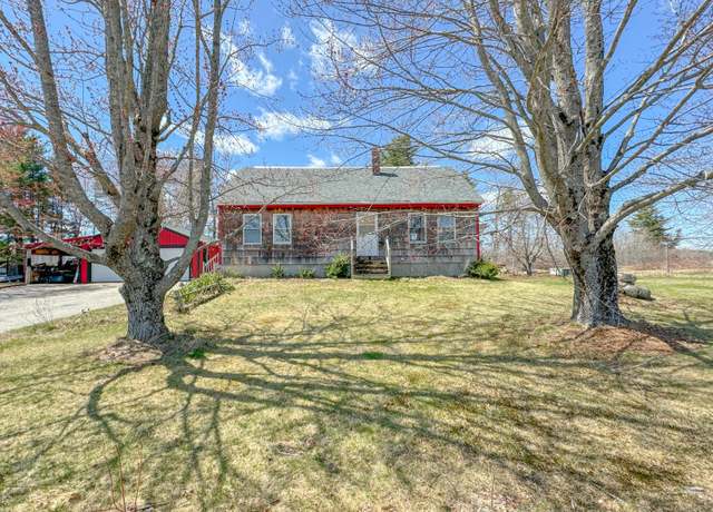 Property at 1000 Perkins Ridge Rd, Auburn, ME 04210, 3 beds, 2 baths