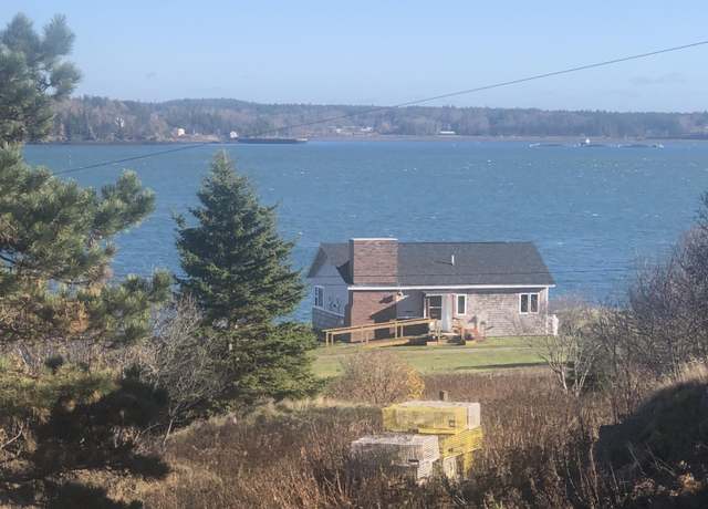 Property at 2 Pleasant St, Eastport, ME 04631, 2 beds, 1 bath
