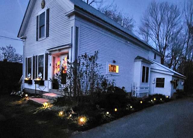 Property at 8 Cottage St, Bridgton, ME 04009, 4 beds, 3 baths