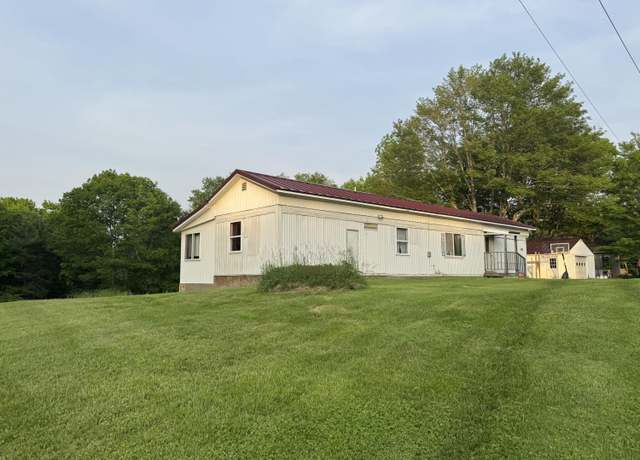 Property at 698 Waterville Rd, Skowhegan, ME 04976, 2 beds, 1 bath