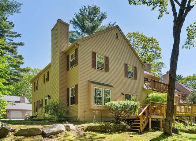 Property at 1 Dresden Ct #1, Portland, ME 04103, 3 beds, 2.5 baths