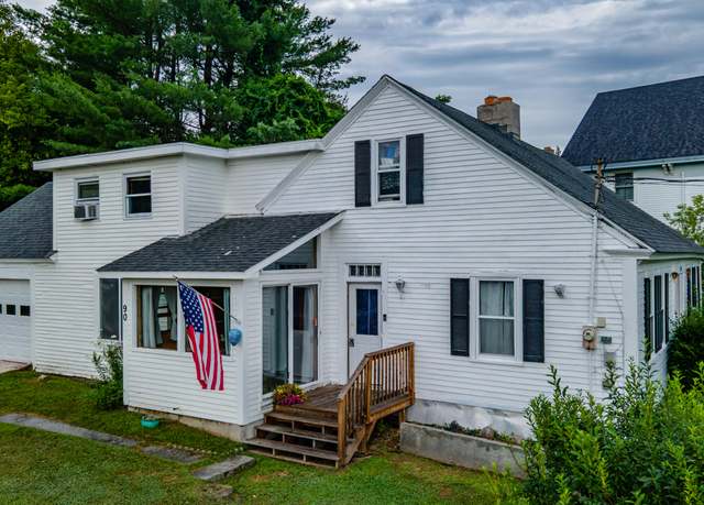 Property at 90 Route 133, Winthrop, ME 04364, 4 beds, 1.5 baths