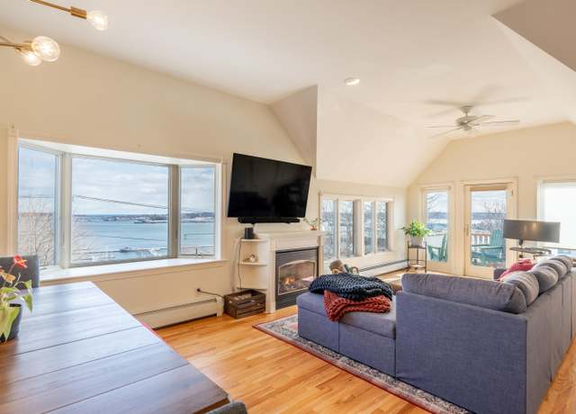 Property at 1 St Lawrence St #3, Portland, ME 04101, 2 beds, 2 baths