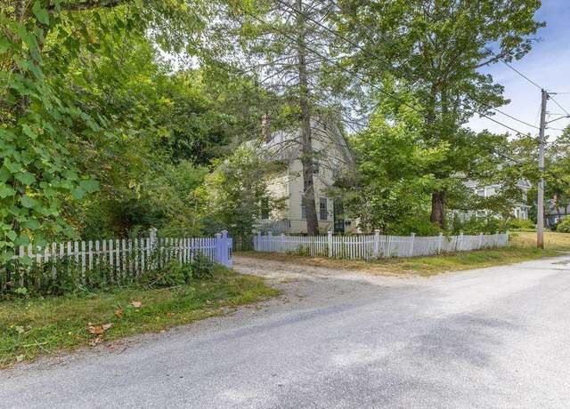 Property at 14 Chapel St, Ellsworth, ME 04605, 3 beds, 2 baths