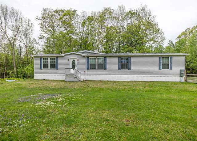 Property at 34 Breezy Acres, Mount Vernon, ME 04352, 3 beds, 2 baths