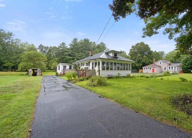 Property at 569 Brunswick St, Old Town, ME 04468, 2 beds, 1 bath