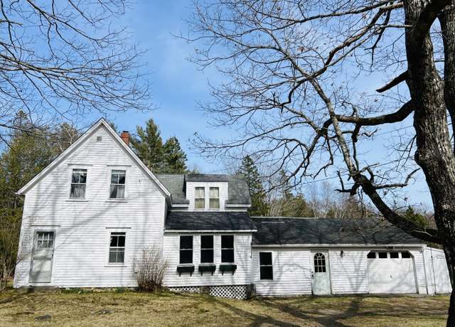 Property at 1305 Pleasant St, Blue Hill, ME 04614, 2 beds, 1.5 baths
