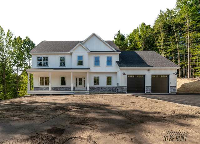 Property at 4-16 Tatnic Rd, Wells, ME 04090, 4 beds, 3 baths