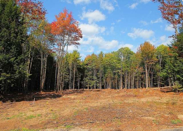 Property at 6 Bowdoin Dr, Lewiston, ME 04240