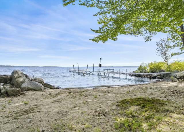 Property at 26/lot3037 Emerald Point Dr, Frye Island, ME 04071, 4 beds, 3 baths