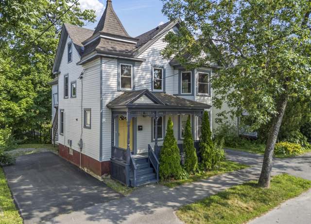 Property at 130 W Broadway, Bangor, ME 04401, 4 beds, 3 baths