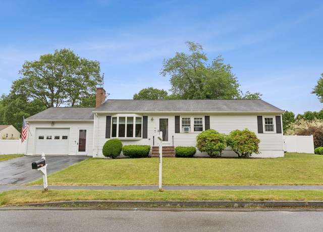 Property at 66 Rustic Ln, Portland, ME 04103, 3 beds, 1 bath