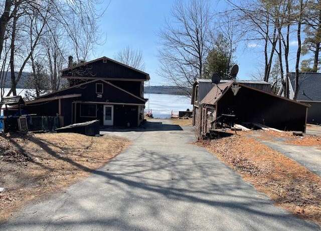 Property at 597 Phinney Farm Rd, Lincoln, ME 04457, 3 beds, 1 bath