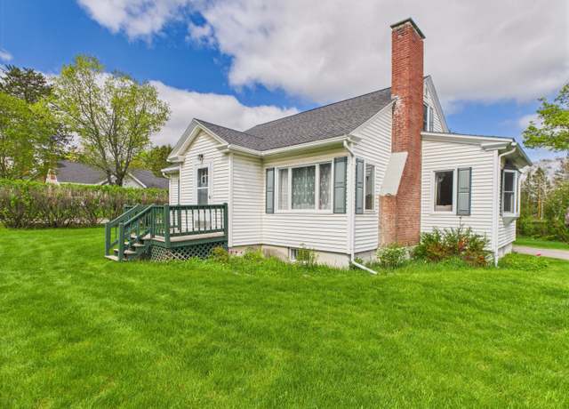 Property at 25 Coolidge Ave, Caribou, ME 04736, 4 beds, 1 bath