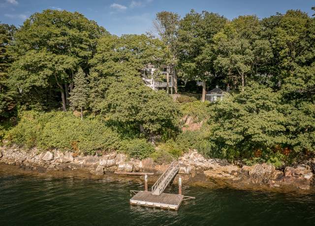 Property at 198 Beauchamp Point Rd, Rockport, ME 04856, 5 beds, 5 baths