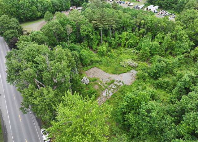 Property at 597 Riverside Dr, Augusta, ME 04330