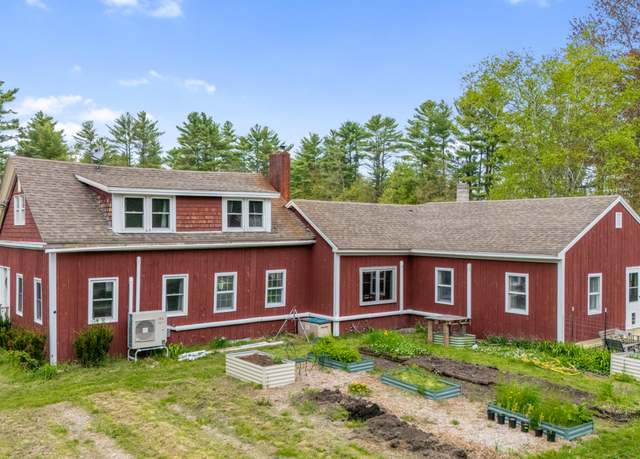 Property at 712 Naples Rd, Harrison, ME 04040, 3 beds, 2 baths