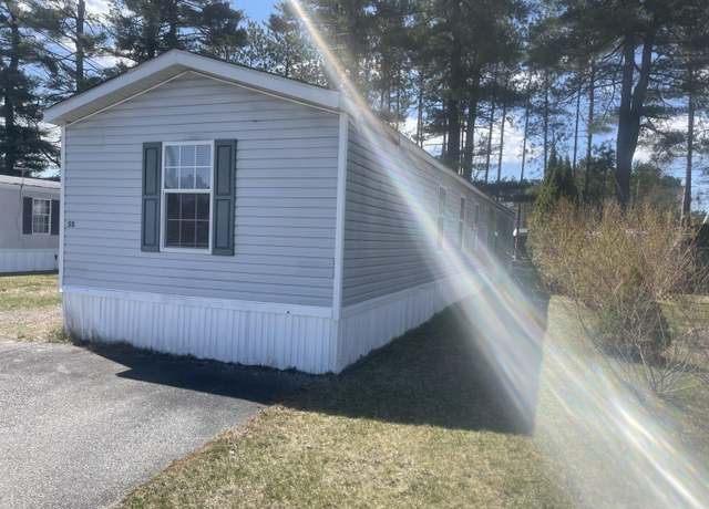 Property at 55 Franklin Pkwy, Brunswick, ME 04011, 3 beds, 2 baths