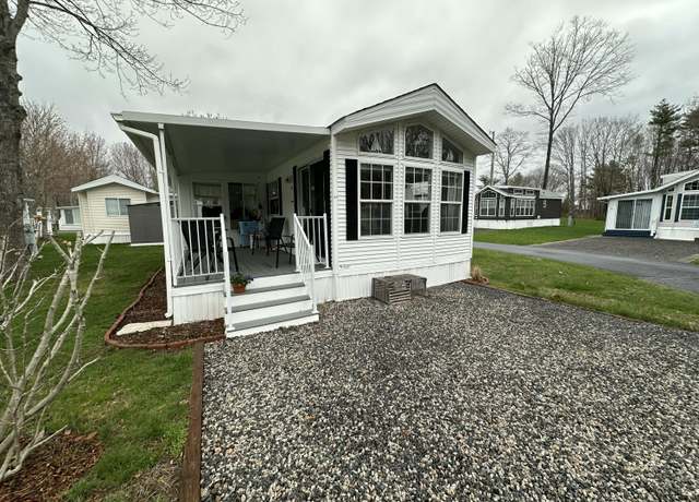 Property at 620 Post Rd #44, Wells, ME 04090, 2 beds, 1 bath