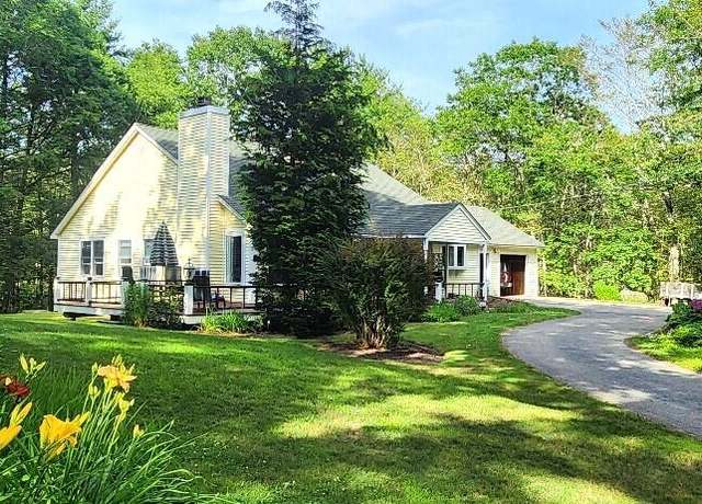 Property at 24 N Village Rd, York, ME 03902, 3 beds, 2 baths