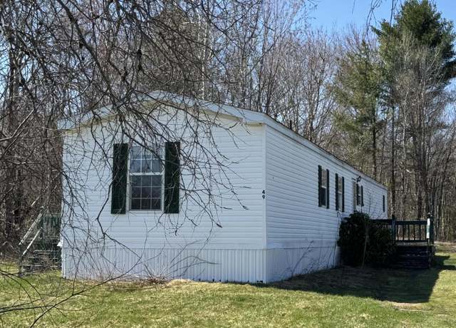 Property at 49 Penney Ln, Bradley, ME 04411, 2 beds, 2 baths