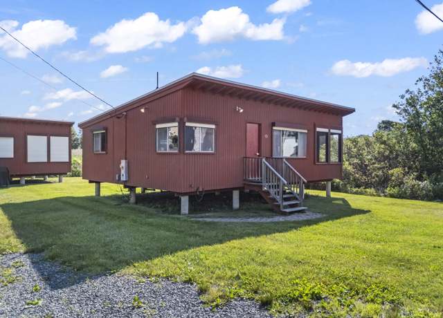 Property at 10 Amherst Ave, York, ME 03909, 2 beds, 1 bath