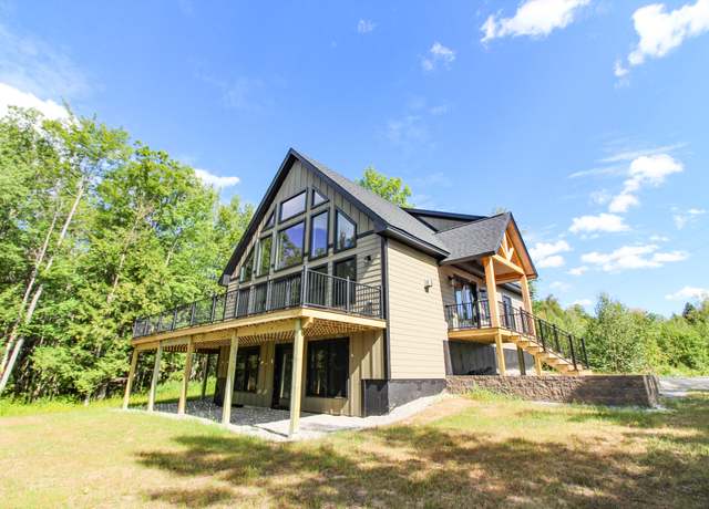 Property at 11 Snow Cap Ln, Bethel, ME 04217, 4 beds, 4 baths