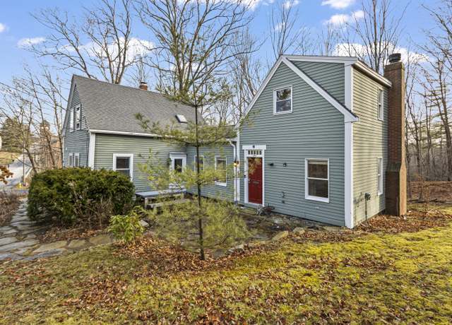 Property at 43 Bridge St, Yarmouth, ME 04096, 3 beds, 2 baths