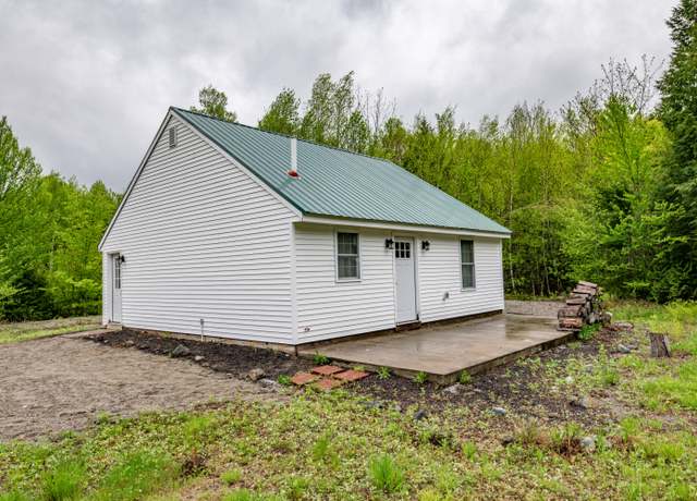 Property at 22 Partridge Ln, Medford, ME 04463, 1 bed, 1 bath