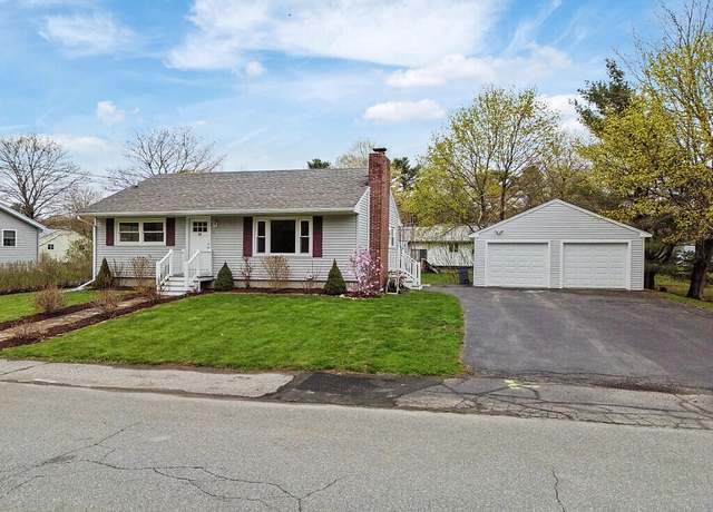 Property at 39 Windy St, Augusta, ME 04330, 3 beds, 2 baths