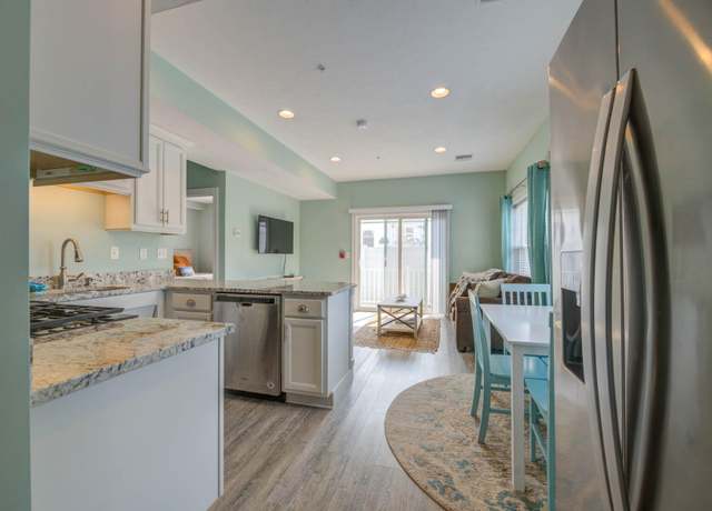 Property at 21 Union Ave Unit 1B, Old Orchard Beach, ME 04064, 2 beds, 1 bath
