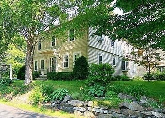 Property at 15 Locke St, Kennebunkport, ME 04046, 10 beds, 12.5 baths