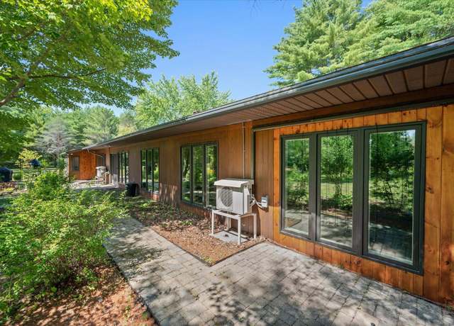 Property at 15 Goodrich Ln, Winslow, ME 04901, 3 beds, 2.5 baths