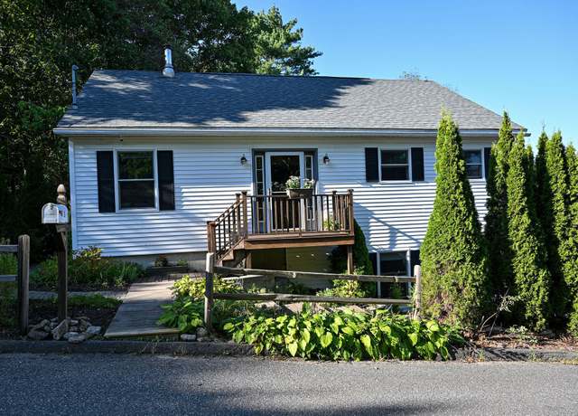 Property at 3 Federal St, Bath, ME 04530, 3 beds, 2 baths