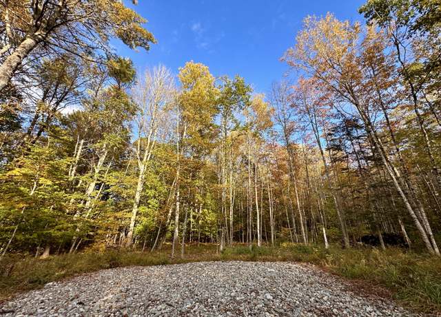 Property at 19 Old Farm Rd, Nobleboro, ME 04555