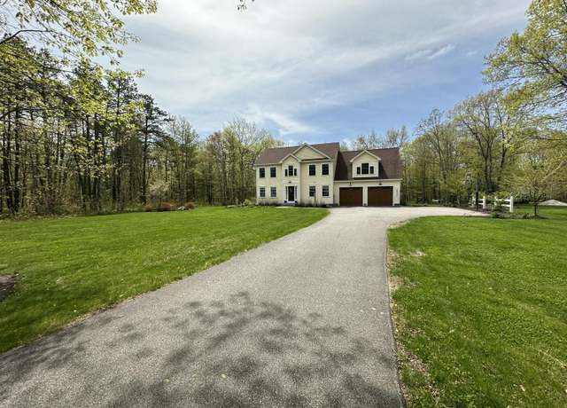 Property at 346 Maguire Rd, Kennebunk, ME 04043, 4 beds, 2.5 baths