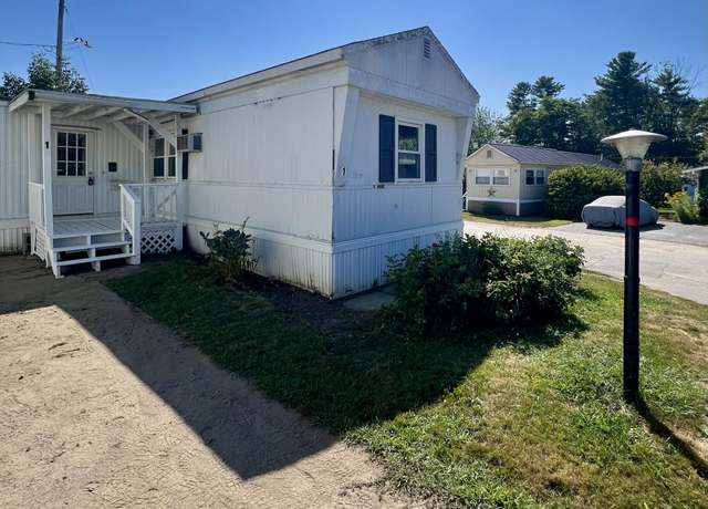 Property at 1 Lexis Ln, Auburn, ME 04210, 2 beds, 1 bath