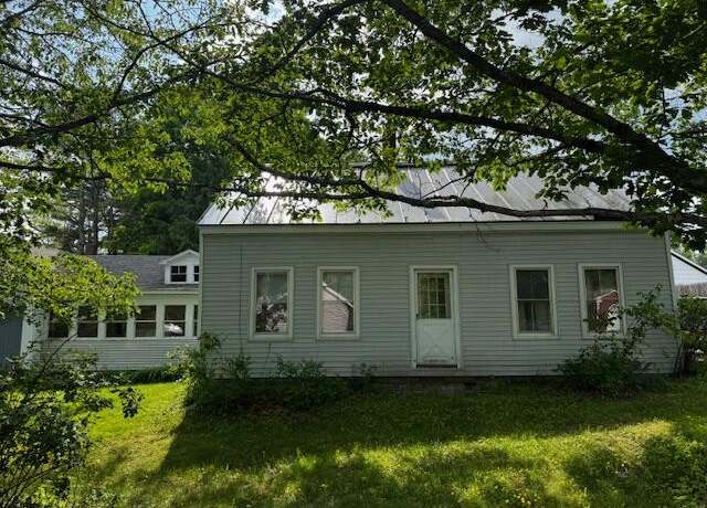 Property at 22 Easy St, Canaan, ME 04924, 4 beds, 1 bath