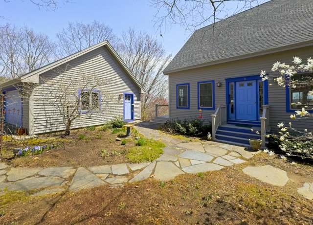 Property at 31 Barrett Dr, Rockport, ME 04856, 3 beds, 3 baths