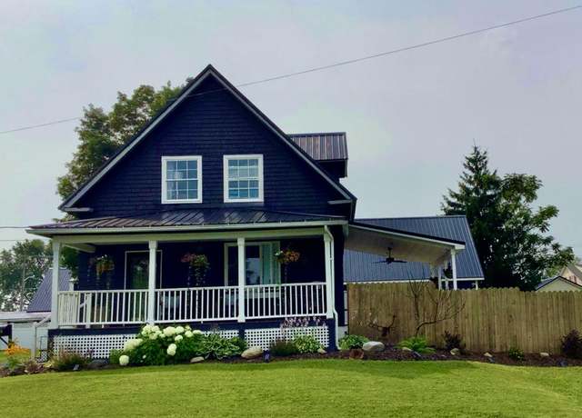 Property at 78 Elm St, Fort Fairfield, ME 04742, 3 beds, 1 bath