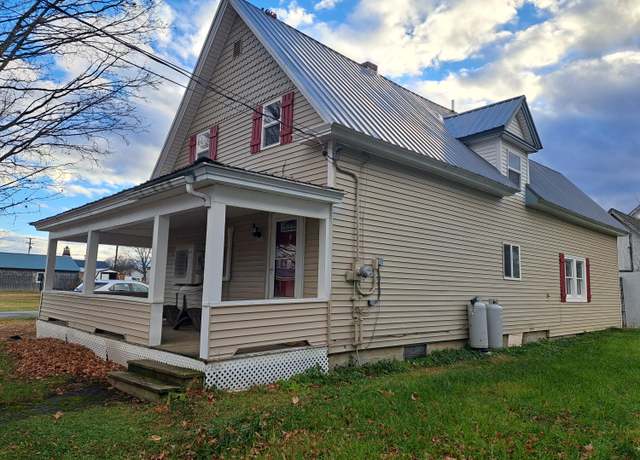 Property at 93 Cleaves St, Island Falls, ME 04747, 2 beds, 2 baths