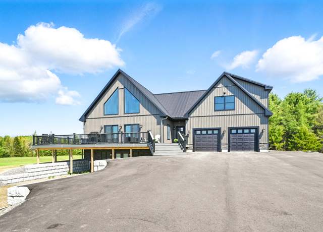 Property at 376 Weeks Mills Rd, China, ME 04358, 5 beds, 3.5 baths