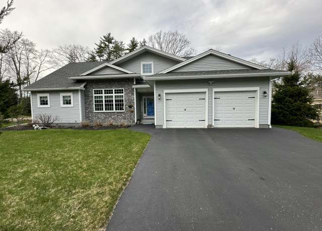 Property at 210 Rabbit Run, Wells, ME 04090, 3 beds, 2 baths